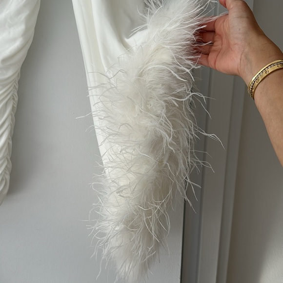 Club L London Maternity Dress - Picture 7 of 13